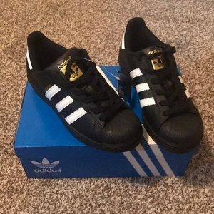 Adidas Originals [NEW]